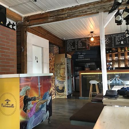 Karusselli 1 Apartments Пярну Екстериор снимка