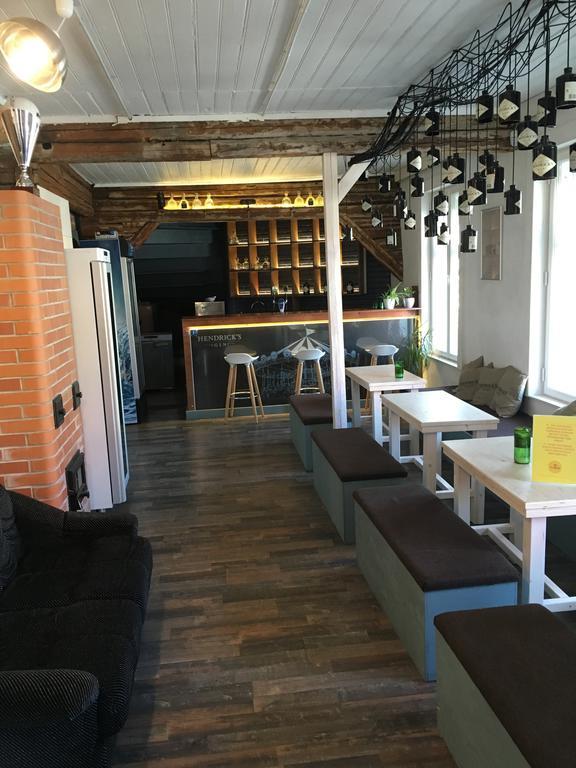 Karusselli 1 Apartments Пярну Екстериор снимка