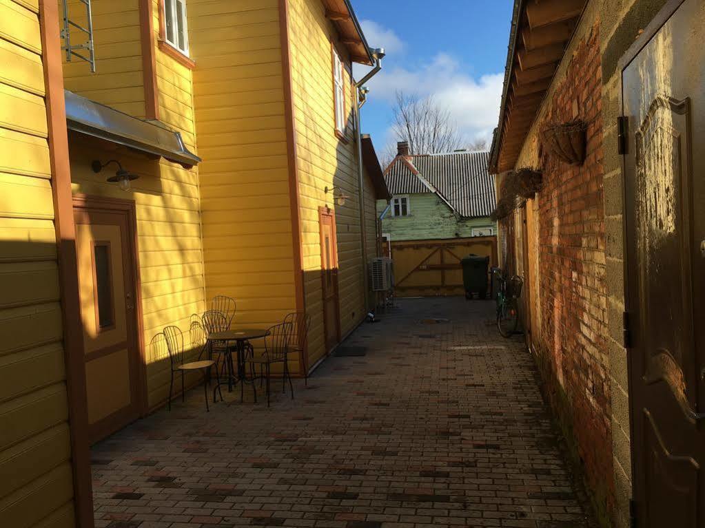 Karusselli 1 Apartments Пярну Екстериор снимка